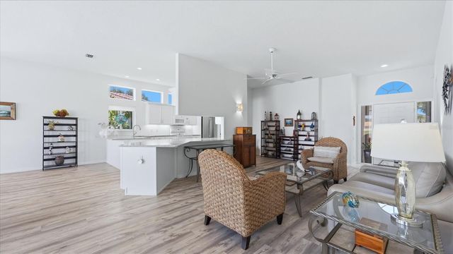 6724 GREENVIEW LANE, Englewood, FL 34224