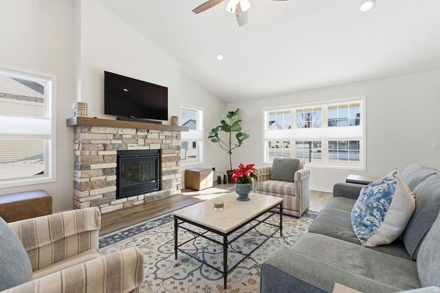 1365 CANDLELIGHT LANE, Fond Du Lac, WI 54937