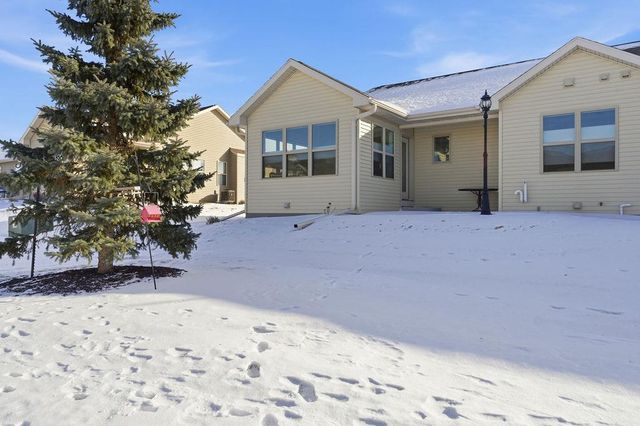 1365 CANDLELIGHT LANE, Fond Du Lac, WI 54937