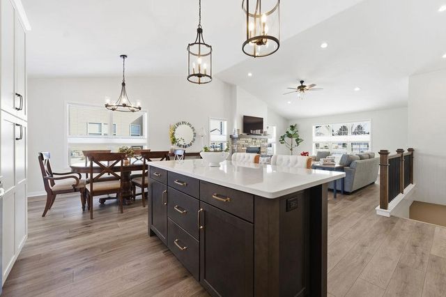 1365 CANDLELIGHT LANE, Fond Du Lac, WI 54937