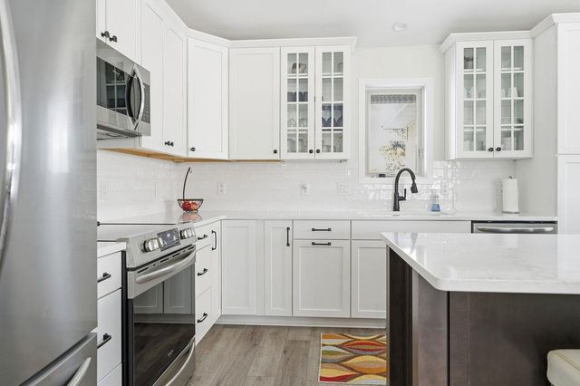 1365 CANDLELIGHT LANE, Fond Du Lac, WI 54937