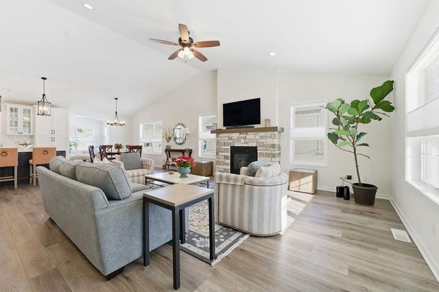 1365 CANDLELIGHT LANE, Fond Du Lac, WI 54937