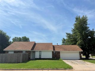 3700 Windscape Avenue, Oklahoma City, OK 73179