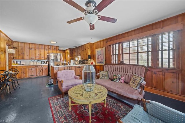 406 Park Street, Lexington, NC 27292