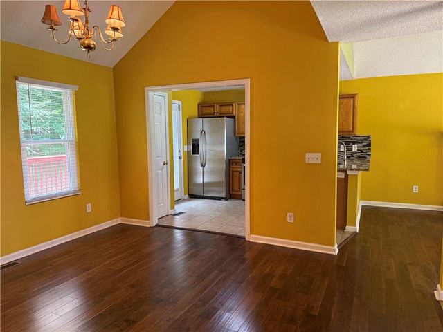5955 Graywood Circle SE, Mableton, GA 30126