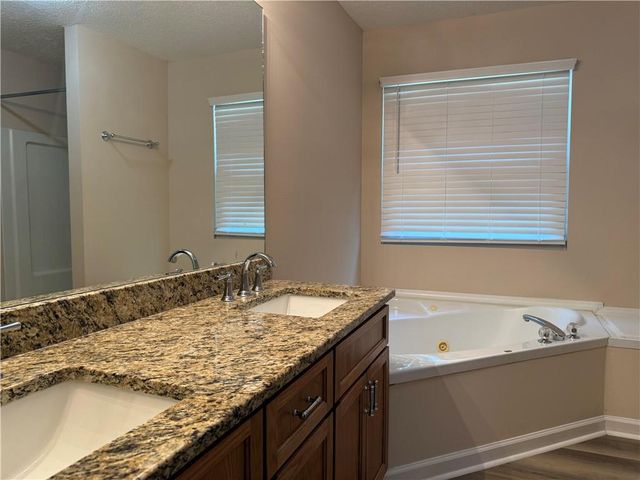 5955 Graywood Circle SE, Mableton, GA 30126