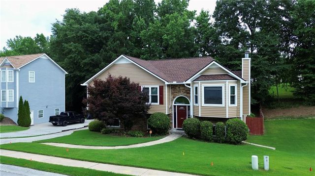 5955 Graywood Circle SE, Mableton, GA 30126