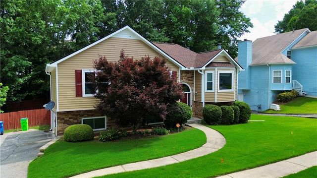 5955 Graywood Circle SE, Mableton, GA 30126