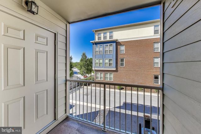 645 DIAMONDBACK DR, Gaithersburg, MD 20878