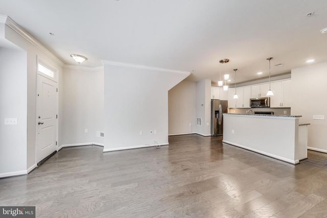 645 DIAMONDBACK DR, Gaithersburg, MD 20878