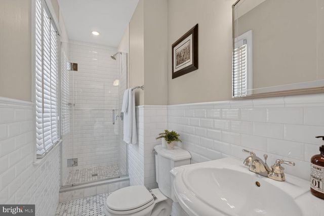 1316 SOMERSET PL NW, Washington, DC 20011