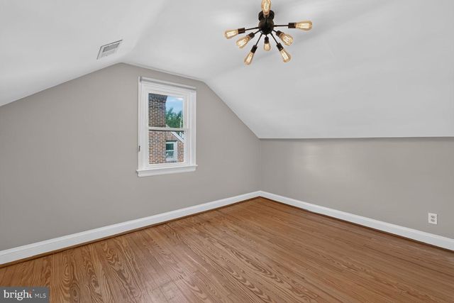 1316 SOMERSET PL NW, Washington, DC 20011