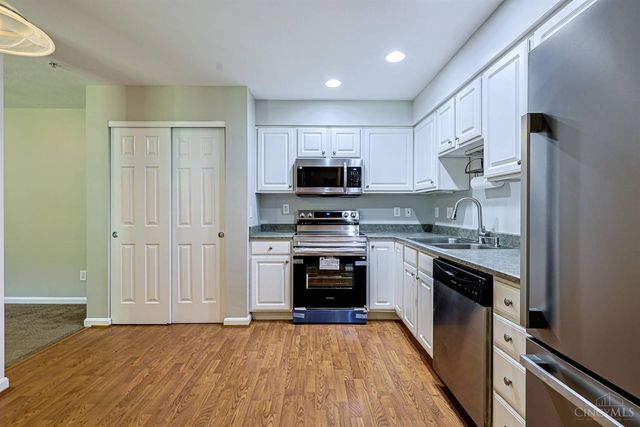 6975 Summit Lake Drive, Green Twp, OH 45247