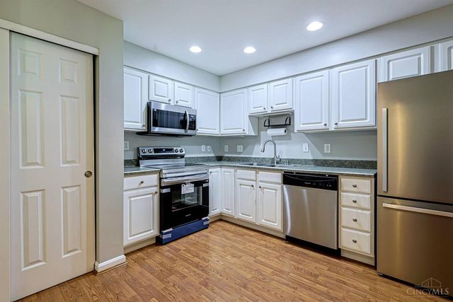 6975 Summit Lake Drive, Green Twp, OH 45247