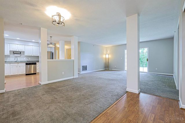 6975 Summit Lake Drive, Green Twp, OH 45247