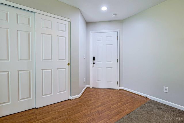 6975 Summit Lake Drive, Green Twp, OH 45247