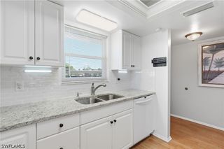 5435 Rattlesnake Hammock #E107, Naples, FL 34113