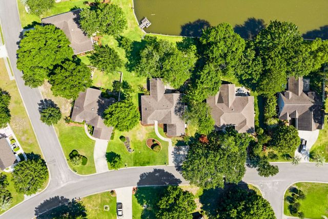 1626 Coventry Rd., Myrtle Beach, SC 29575