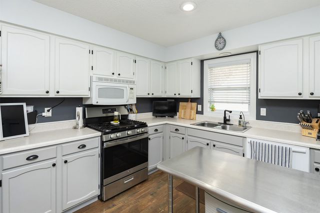 1506 NW Applewood Street, Ankeny, IA 50023