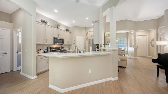 12554 CARA CARA LOOP, Bradenton, FL 34212