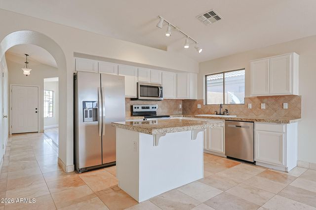 16211 W CARIBBEAN Lane, Surprise, AZ 85379