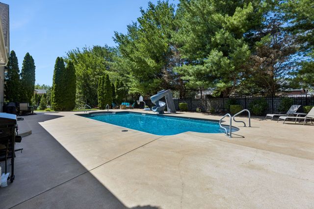 1523 Anatole Ct, Murfreesboro, TN 37130