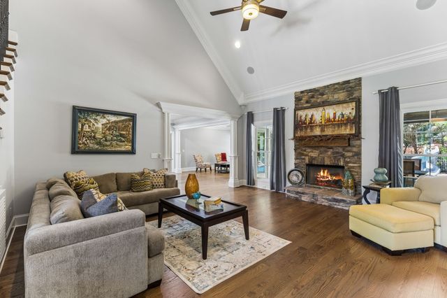 1523 Anatole Ct, Murfreesboro, TN 37130