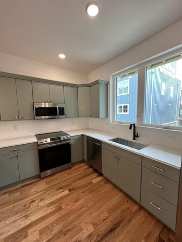 959 Montague Place, Chattanooga, TN 37408