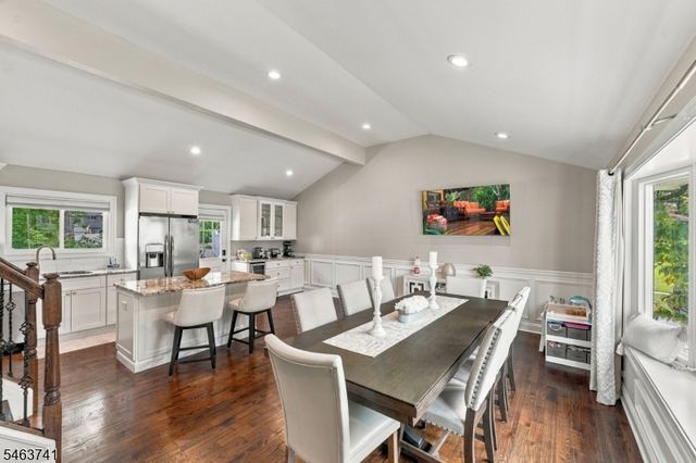 264 Winifred Dr, Totowa Boro, NJ 07512