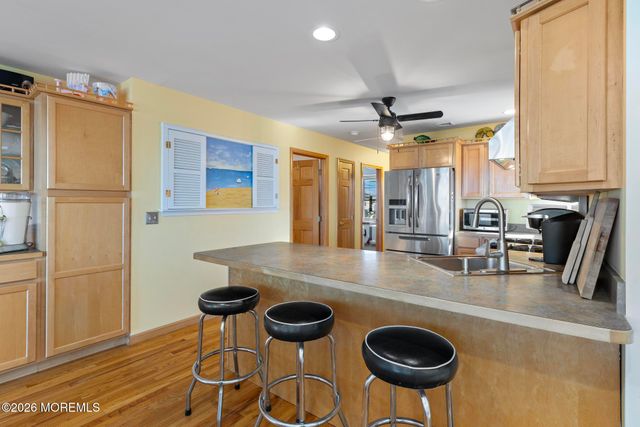 28 S Portland Drive, Little Egg Harbor, NJ 08087