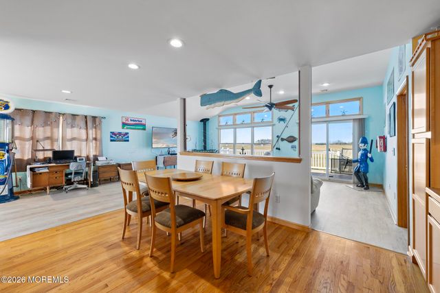28 S Portland Drive, Little Egg Harbor, NJ 08087