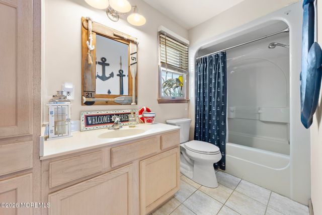 28 S Portland Drive, Little Egg Harbor, NJ 08087