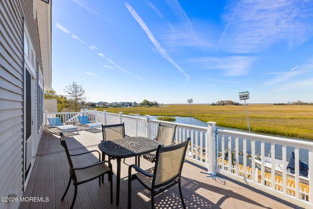 28 S Portland Drive, Little Egg Harbor, NJ 08087