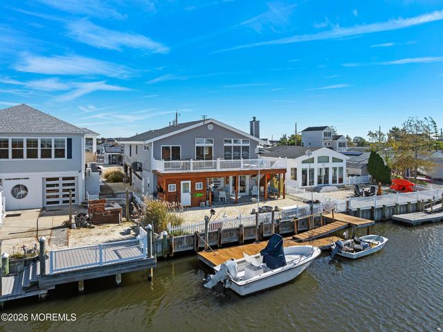 28 S Portland Drive, Little Egg Harbor, NJ 08087