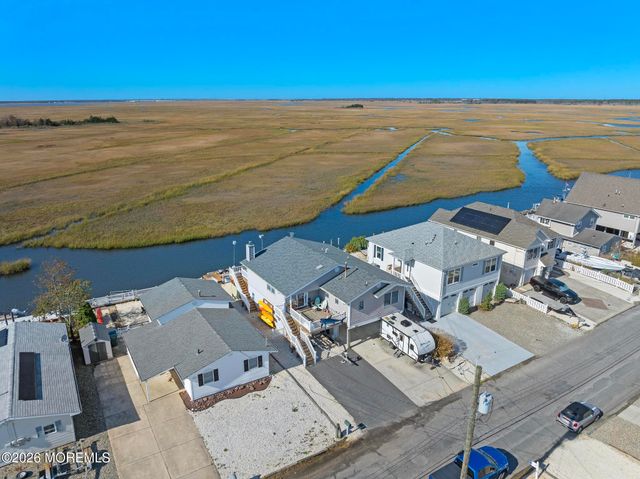 28 S Portland Drive, Little Egg Harbor, NJ 08087
