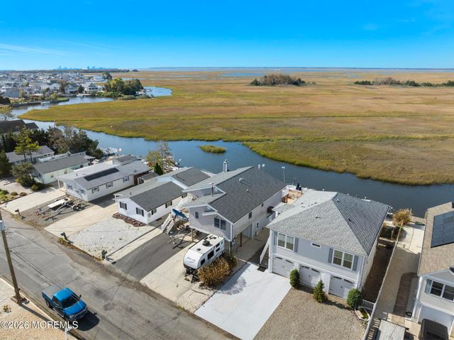28 S Portland Drive, Little Egg Harbor, NJ 08087
