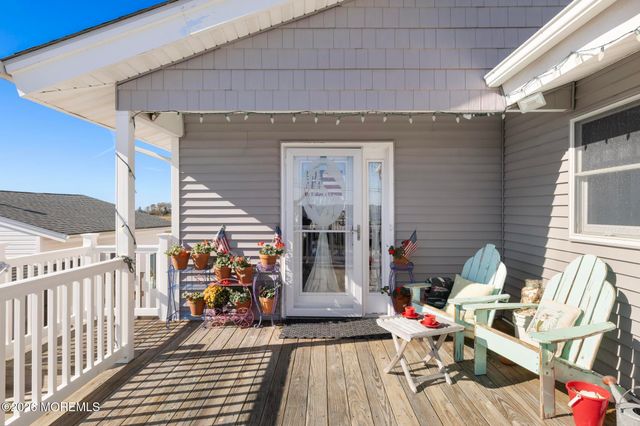 28 S Portland Drive, Little Egg Harbor, NJ 08087