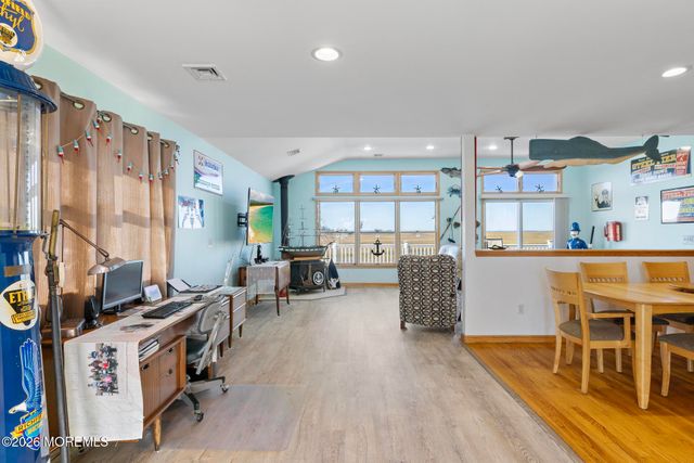 28 S Portland Drive, Little Egg Harbor, NJ 08087