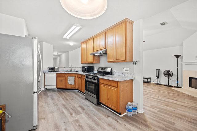 13722 Branford Greens Drive, Houston, TX 77083
