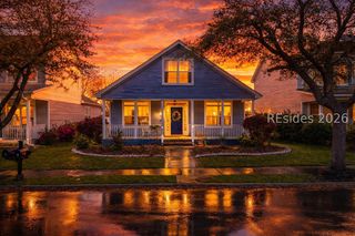 16 5th Ave, Bluffton, SC 29910