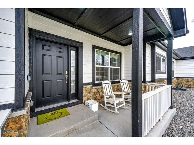 56248 E 22nd Pl, Strasburg, CO 80136