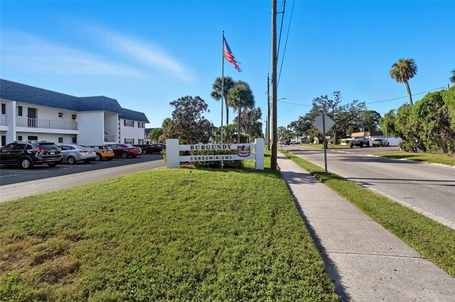 4705 5TH STREET W 302, Bradenton, FL 34207