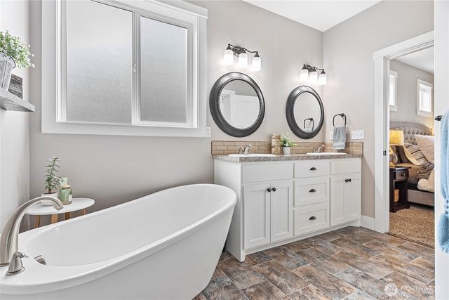 715 Red Maple Loop, Everson, WA 98247