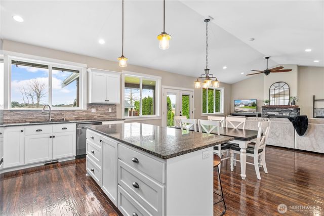 715 Red Maple Loop, Everson, WA 98247