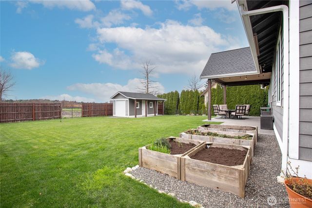 715 Red Maple Loop, Everson, WA 98247