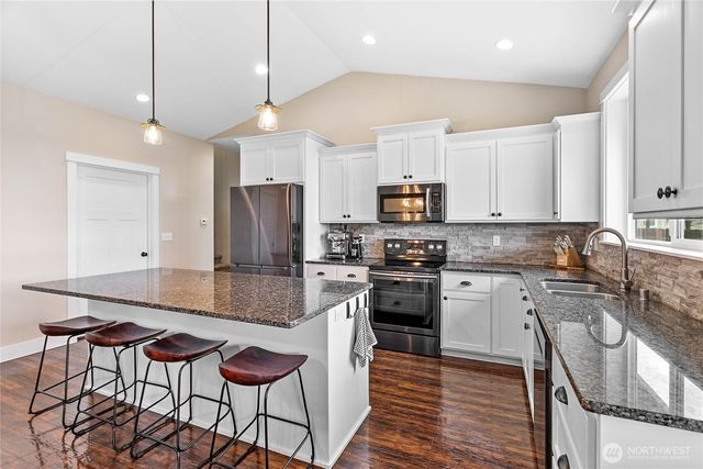 715 Red Maple Loop, Everson, WA 98247