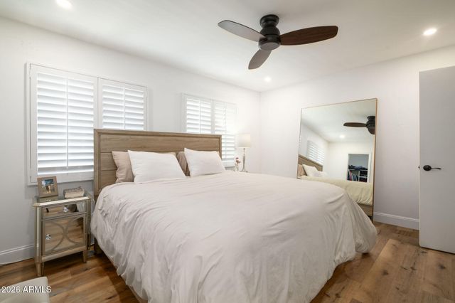 4009 E CAMPBELL Avenue, Phoenix, AZ 85018