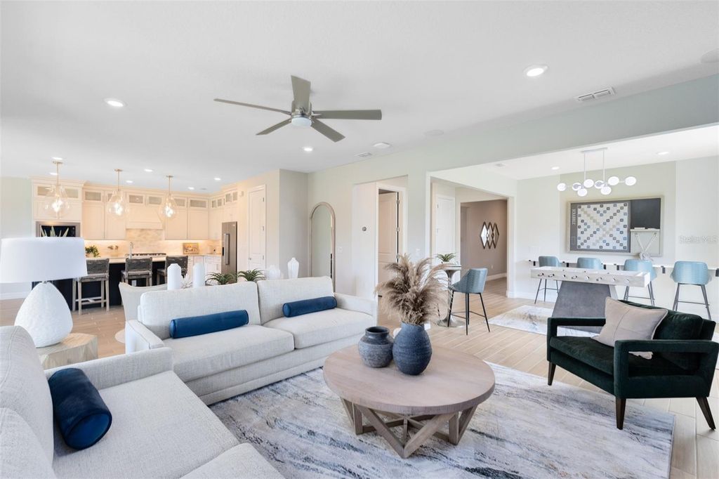 Image 9 of property listing at 2627 CLEAR NIGHT AVENUE, Kissimmee, FL 34744