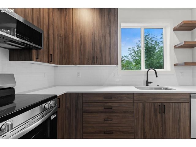 9576 Sw 91ST Ave, Portland, OR 97223