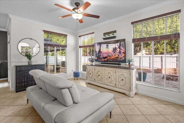 14027 SW 274th Ter, Homestead, FL 33032